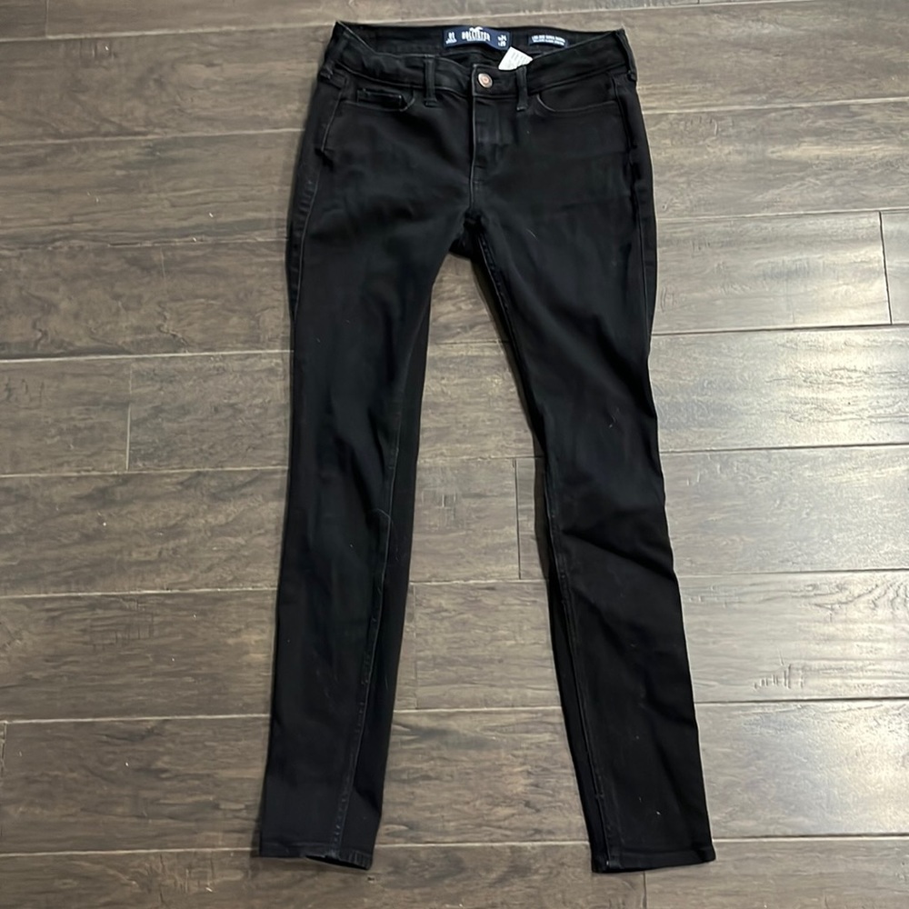 Hollister Women's Black Jeans w24 L28